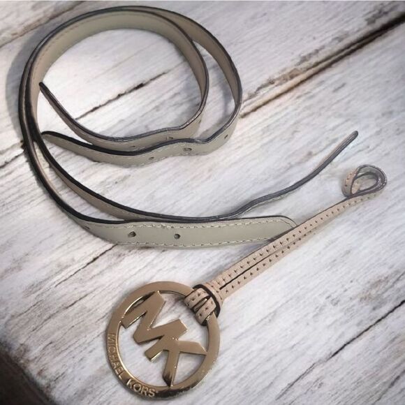 Michael Kors Tan Leather Strap with Gold Logo Replacement Straps In Good Conditi - Picture 3 of 4